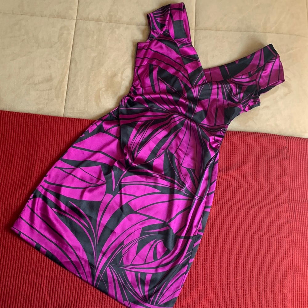 MAGGY LONDON MINI DRESS